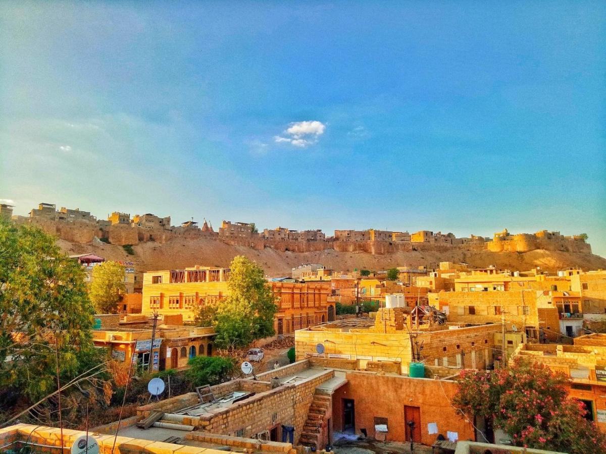 Hotel Desert Bloom Jaisalmer Dış mekan fotoğraf