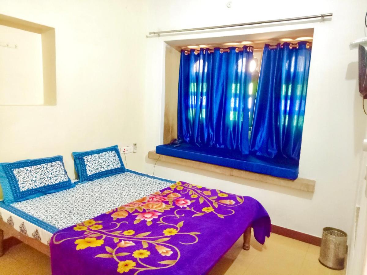 Hotel Desert Bloom Jaisalmer Dış mekan fotoğraf