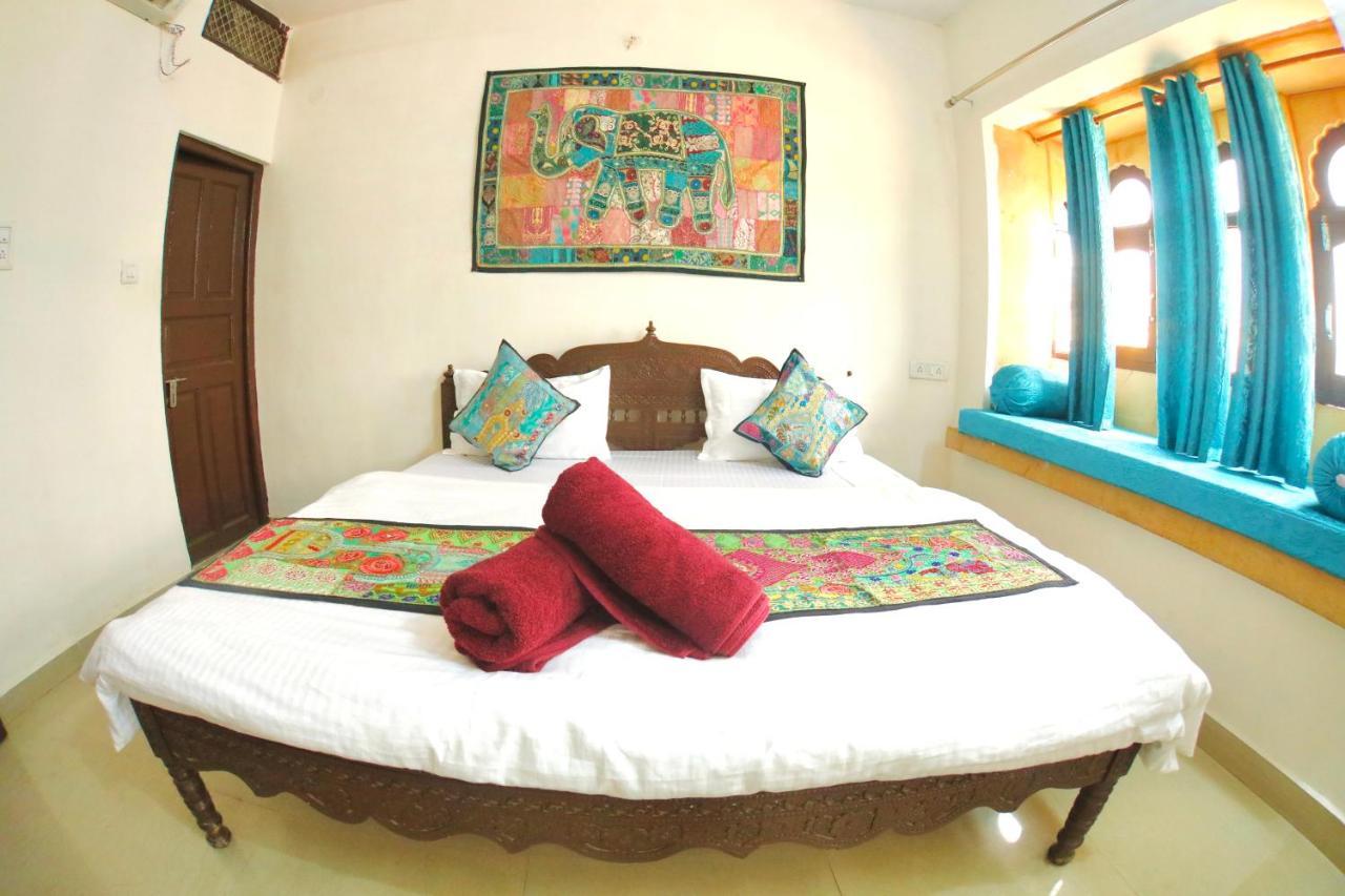 Hotel Desert Bloom Jaisalmer Dış mekan fotoğraf